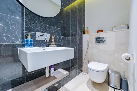 1 bedroom Apartment in The Crescent, UAE No. 88383 16