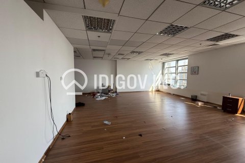 91m² Office in Business Bay, UAE No. 88451 8