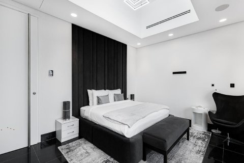 5 bedrooms Villa in Palm Jumeirah, UAE No. 88377 5