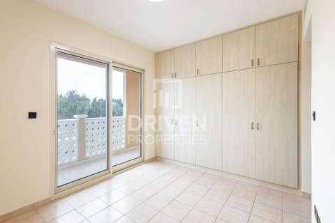 Квартира с 2 спальнями в Dubai Waterfront, ОАЭ №85050 11