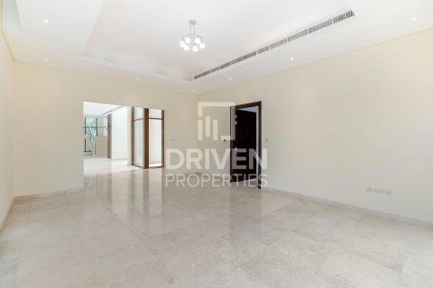 Villa de 5 dormitorios en Meydan, UAE No. 85193 4