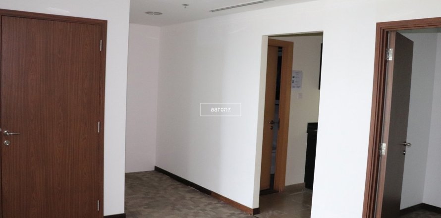 Office de 101.8m² en Jumeirah Lake Towers, UAE No. 102238