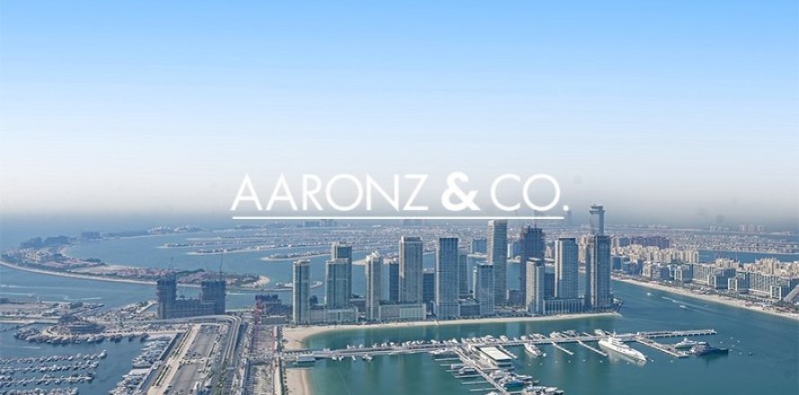 Квартира с 4 спальнями №102240