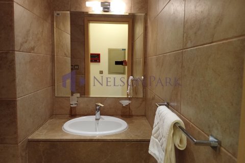 3 bedrooms Villa in Doha, Qatar No. 57392 9