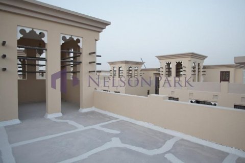 5 bedrooms Villa in Doha, Qatar No. 57391 20