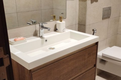 1 bedroom Apartment in Muscat, Oman No. 106904 9