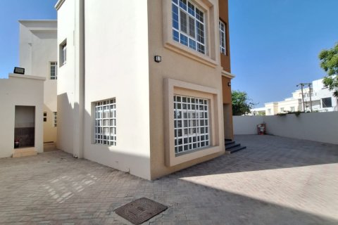 5 bedrooms Twin Villa in Al Ansab, Oman No. 106907 11