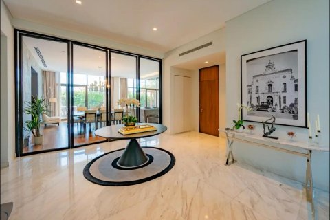 Вилла с 6 спальнями в DAMAC Hills (Akoya by DAMAC), ОАЭ №89719 5