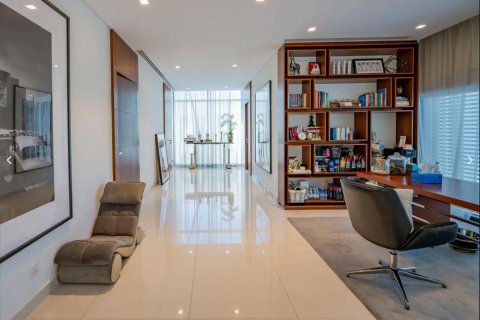 Вилла с 6 спальнями в DAMAC Hills (Akoya by DAMAC), ОАЭ №89719 4