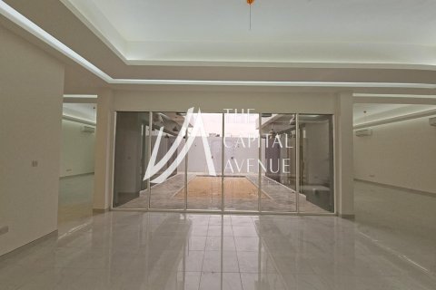 929مربع، فيلا في بانياس, الإمارات العربية المتحدة رقم 86457 6