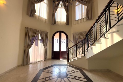 Villa de 5 chambres à Doha, Qatar No. 57728 2