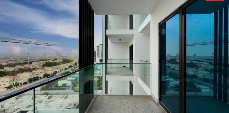 Appartement de 2 chambres à Dubai, UAE No. 103888