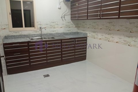 3 bedrooms Apartment in Doha, Qatar No. 60990 17