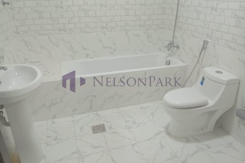 3 bedrooms Apartment in Doha, Qatar No. 60990 13