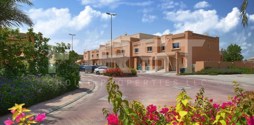 5 bedrooms Villa in Al Reef, UAE No. 13115