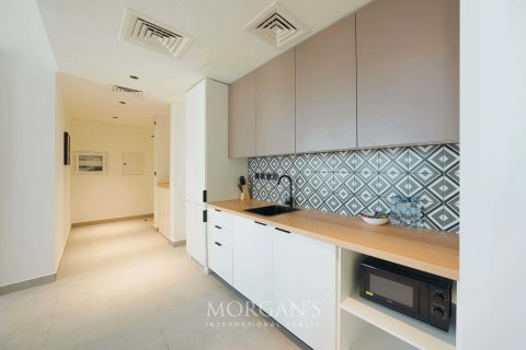 Apartment de 2 dormitorios en Jumeirah Village Triangle, UAE No. 80094 9
