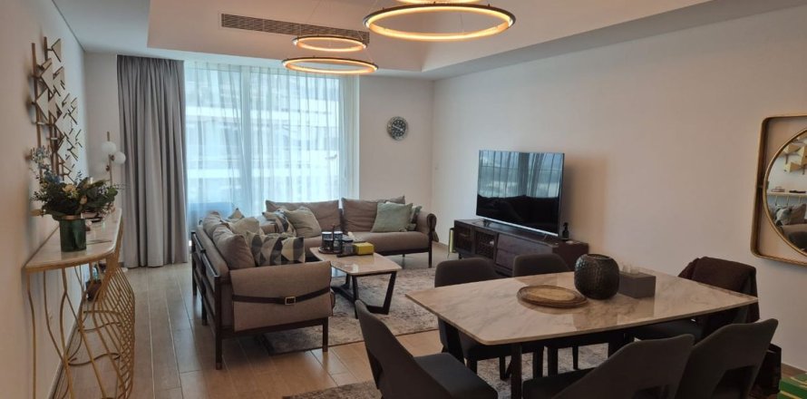 Apartment de 2 dormitorios en  Yas Island, UAE No. 79185