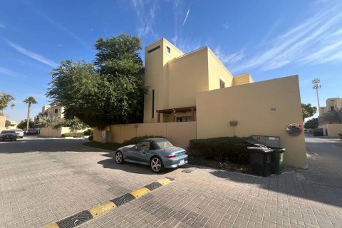 4 bedrooms Commercial property in Al Raha Gardens, UAE No. 79204 6