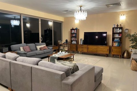 4 bedrooms Commercial property in Al Raha Gardens, UAE No. 79204 3
