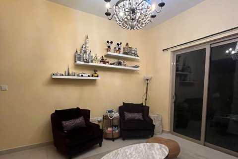 4 bedrooms Commercial property in Al Raha Gardens, UAE No. 79204 17