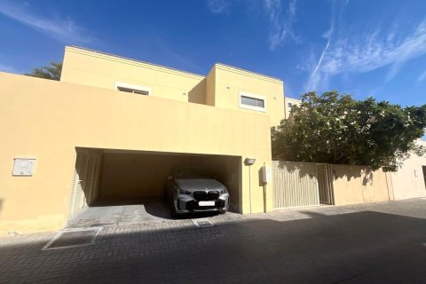 4 bedrooms Commercial property in Al Raha Gardens, UAE No. 79204 2