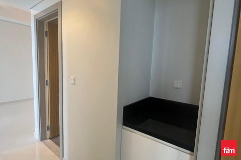 2 bedrooms Apartment in Business Bay, UAE No. 101103 12