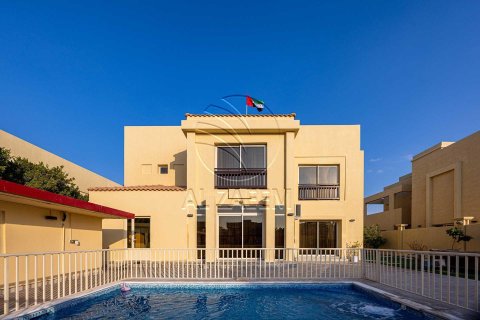 Villa de 5 chambres à Baniyas, UAE No. 89956 2