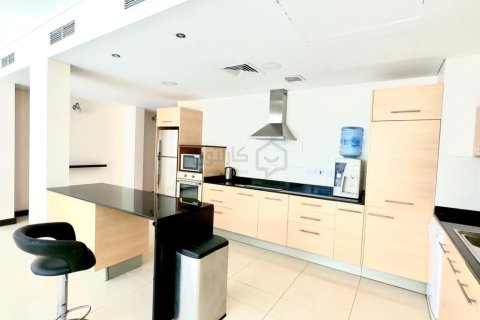 Villa de 4 dormitorios en Amwaj Islands, Bahrain No. 99344 4