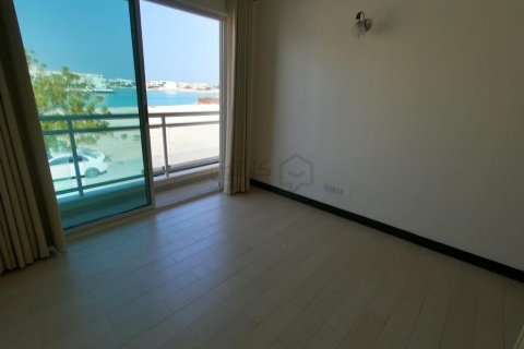 Villa de 4 dormitorios en Amwaj Islands, Bahrain No. 99344 3