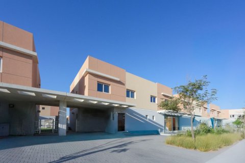 Таунхаус с 3 спальнями в Al Samha, ОАЭ №79698 1