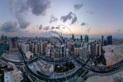 Land de 2923m² en Madinat Zayed, UAE No. 90985 4