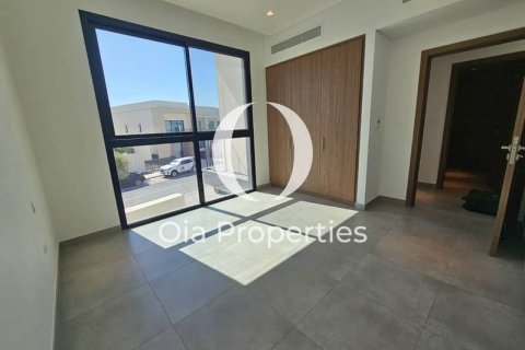 Villa de 4 dormitorios en  Yas Island, UAE No. 103017 8