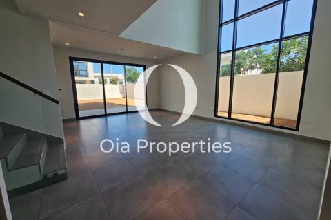 Villa de 4 dormitorios en  Yas Island, UAE No. 103017 2