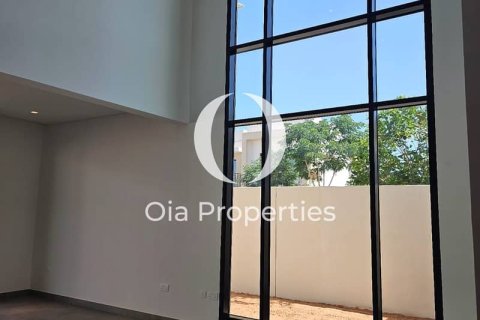 Villa de 4 dormitorios en  Yas Island, UAE No. 103017 12