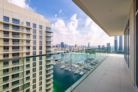 Appartement de 3 chambres à EMAAR Beachfront, UAE No. 84981 9