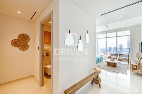 Appartement de 3 chambres à EMAAR Beachfront, UAE No. 84981 11