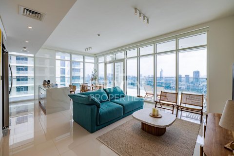 Appartement de 3 chambres à EMAAR Beachfront, UAE No. 84981 8
