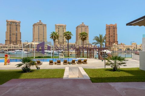 2 bedrooms Townhouse in Doha, Qatar No. 60979 5