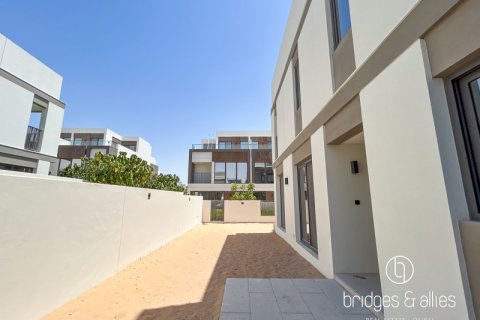 Villa de 4 dormitorios en Dubai, UAE No. 103607 13