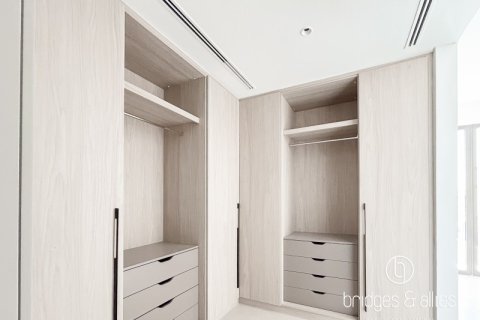 Villa de 4 dormitorios en Dubai, UAE No. 103607 11