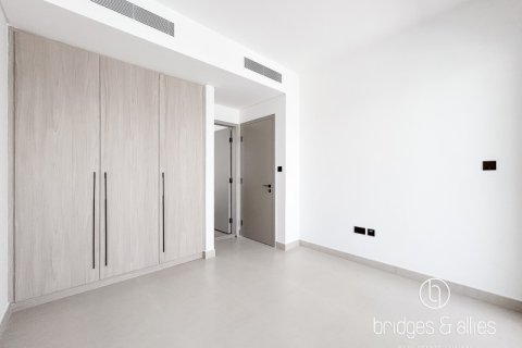Villa de 4 dormitorios en Dubai, UAE No. 103607 8