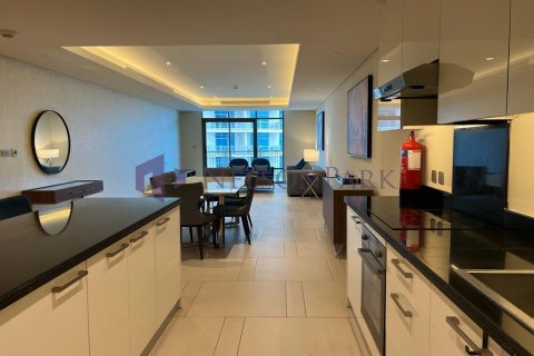 2 bedrooms Apartment in Doha, Qatar No. 57774 6