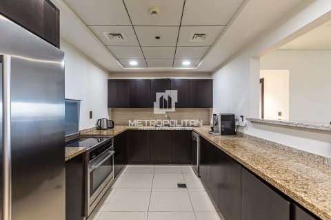Apartment de 3 dormitorios en Palm Jumeirah, UAE No. 78353 4