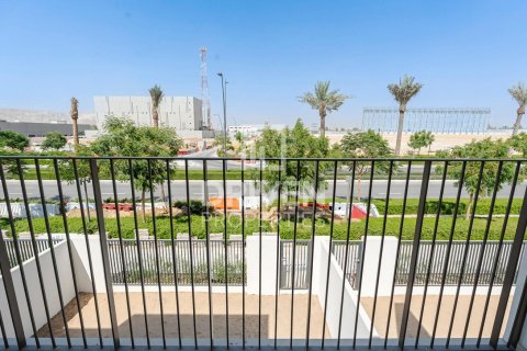 Villa de 3 dormitorios en The Valley, UAE No. 85232 10