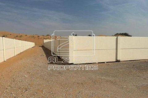 Land de 1858m² à Emirates Modern Industrial, UAE No. 76320 18