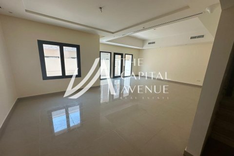 Townhouse de 3 dormitorios en Al Salam Street, UAE No. 86656 8