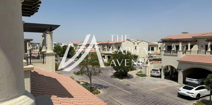 Townhouse de 3 dormitorios en Al Salam Street, UAE No. 86656