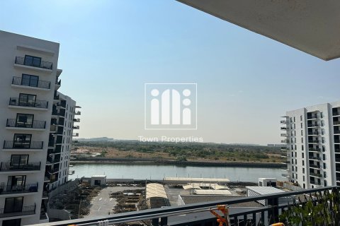 Appartement de 3 chambres à WATER'S EDGE Yas Island, UAE No. 97588 3