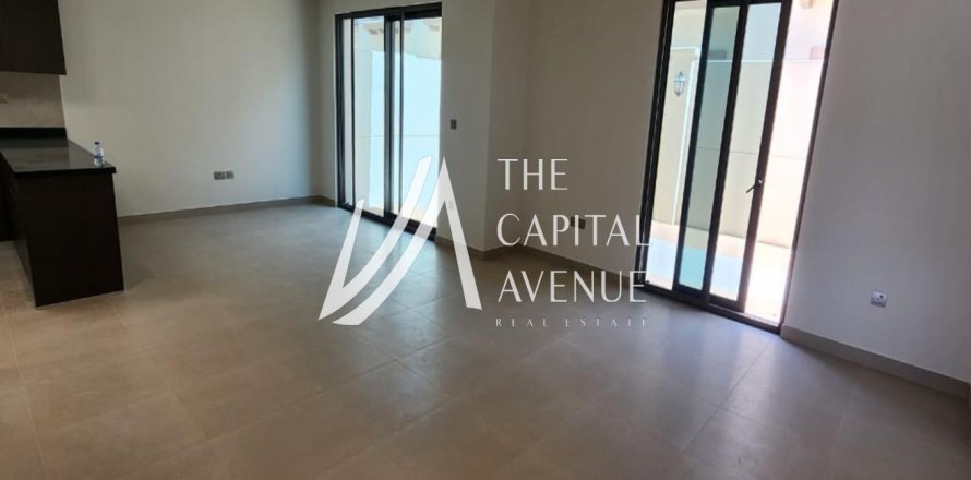 3 bedrooms Townhouse in Khalifa City, UAE No. 86840