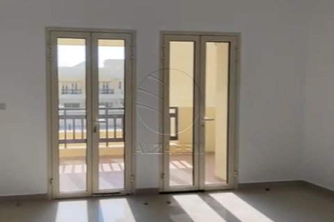 Villa de 3 dormitorios en Baniyas, UAE No. 91031 6